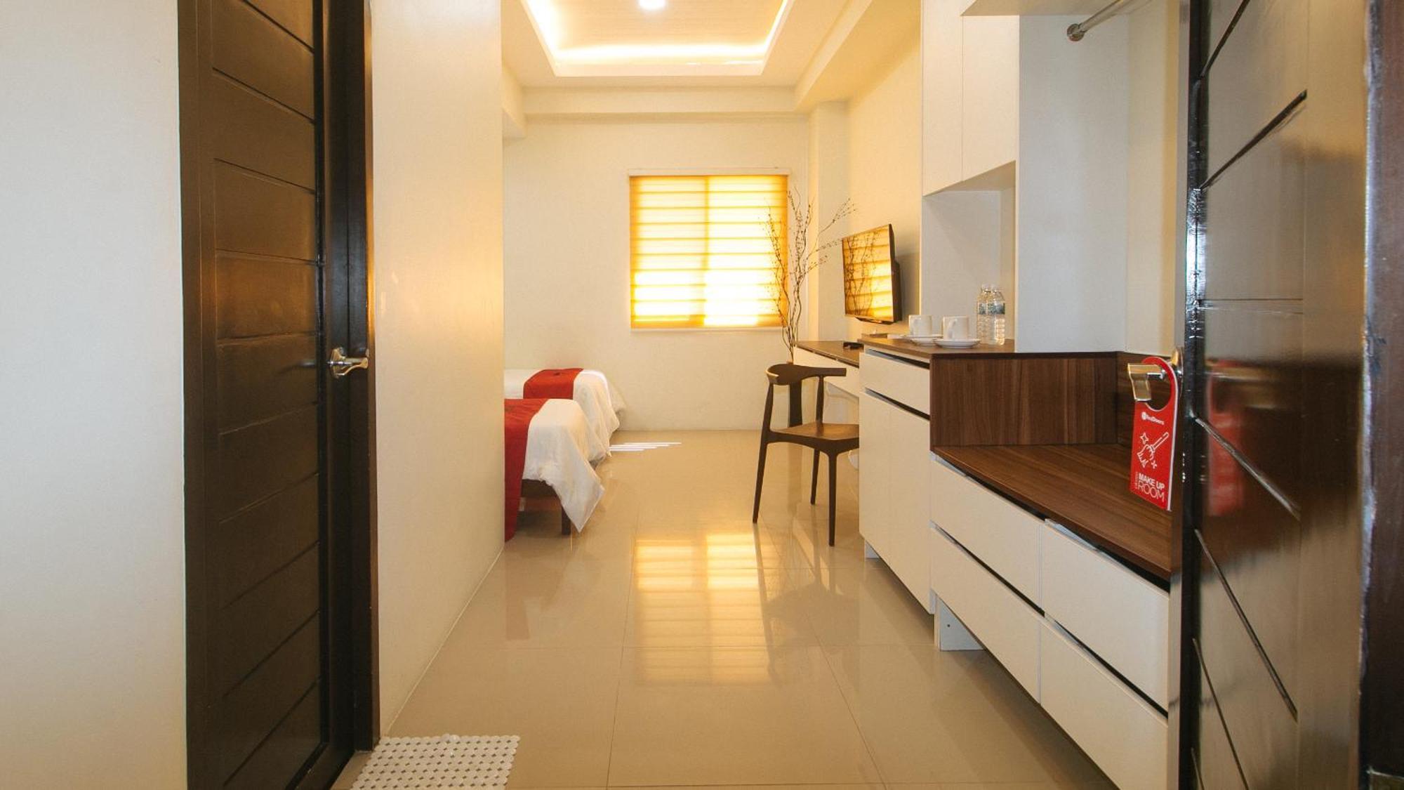 Reddoorz @ Leoncia Apartelle Mandaue City Luaran gambar