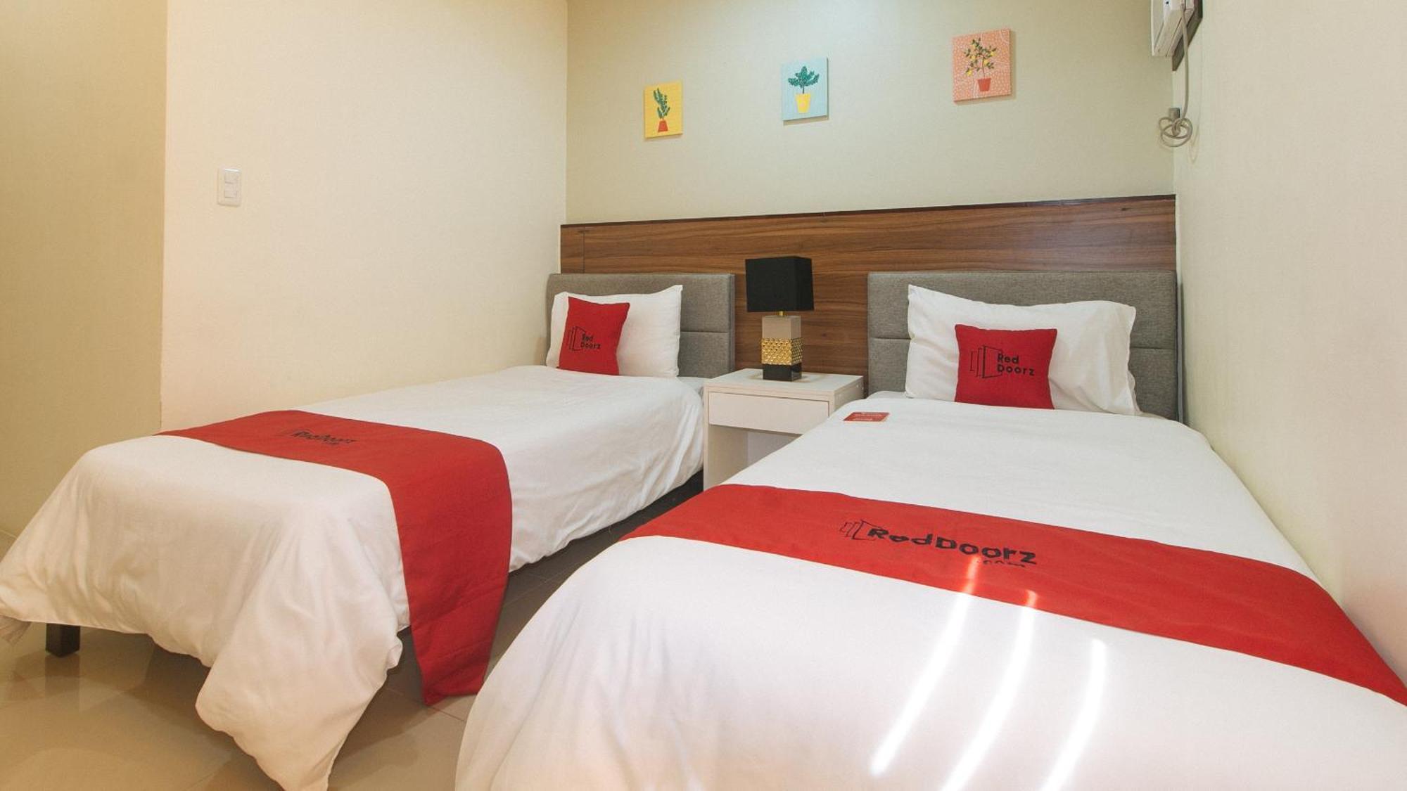 Reddoorz @ Leoncia Apartelle Mandaue City Luaran gambar