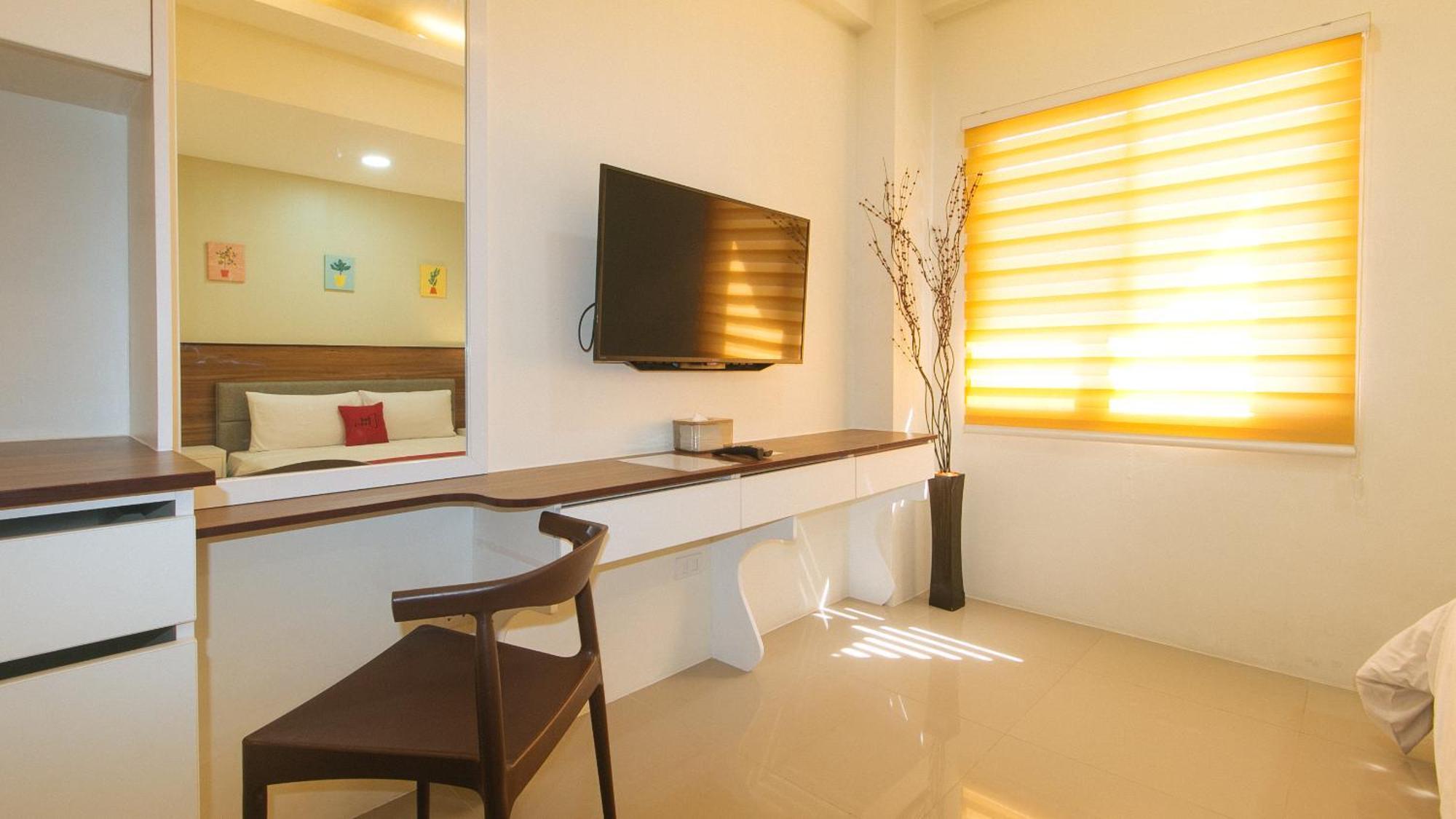 Reddoorz @ Leoncia Apartelle Mandaue City Luaran gambar