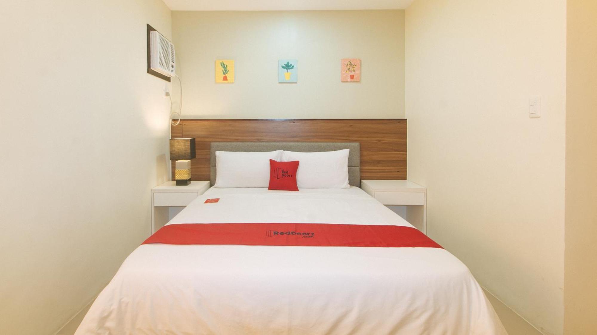 Reddoorz @ Leoncia Apartelle Mandaue City Luaran gambar